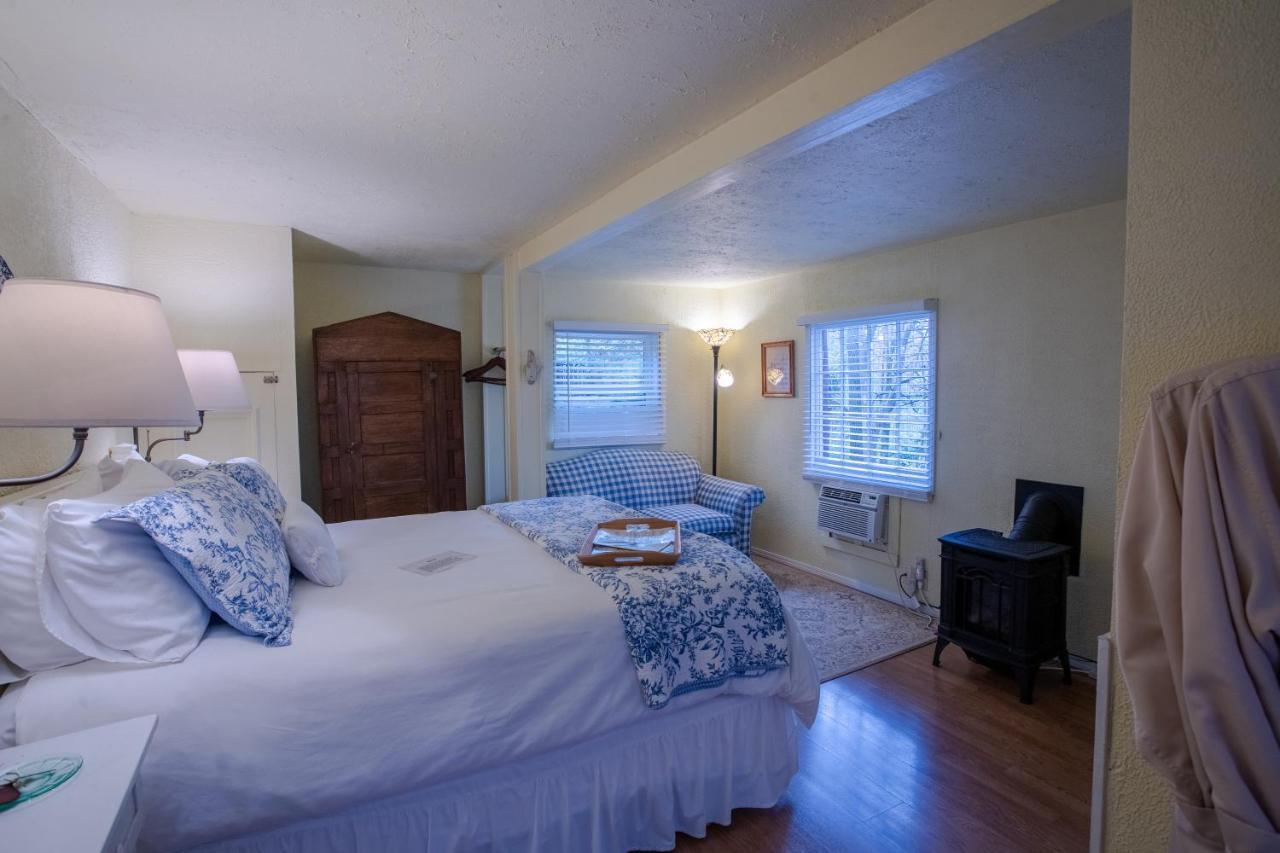5 Ojo Inn Bed And Breakfast Eureka Springs Kültér fotó